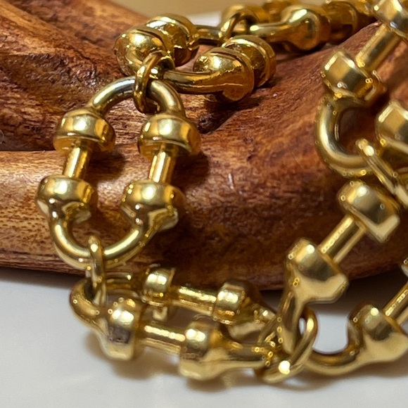 Vintage Avon Versatile Links Gold Tone Bracelet - Picture 3 of 6